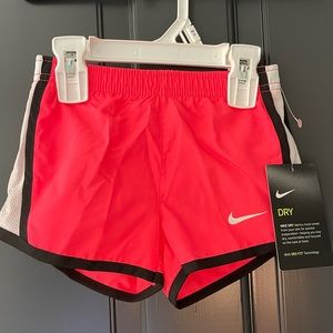 NWT nike baby girls dri fit shorts 18MO